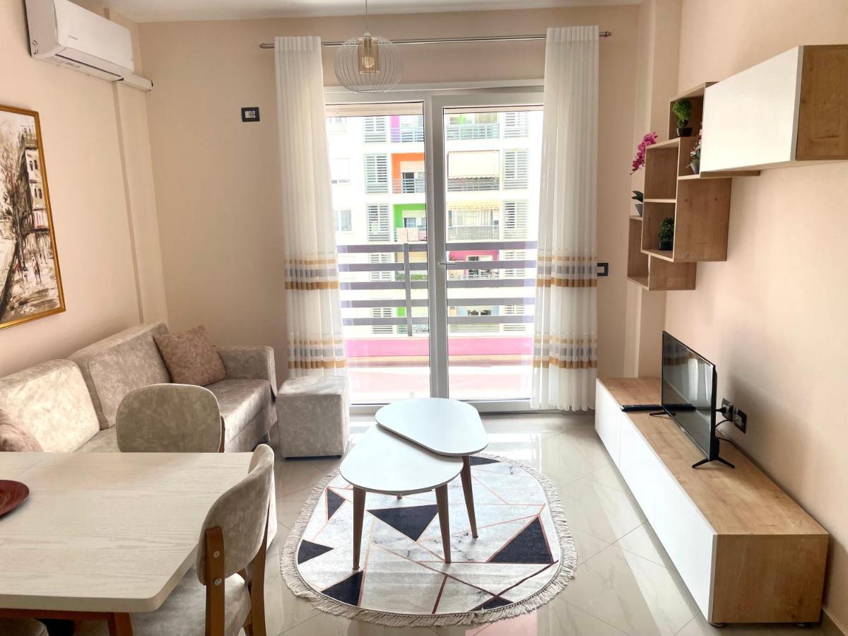 Modern & Cozy Apartment Tirana Eksteriør billede