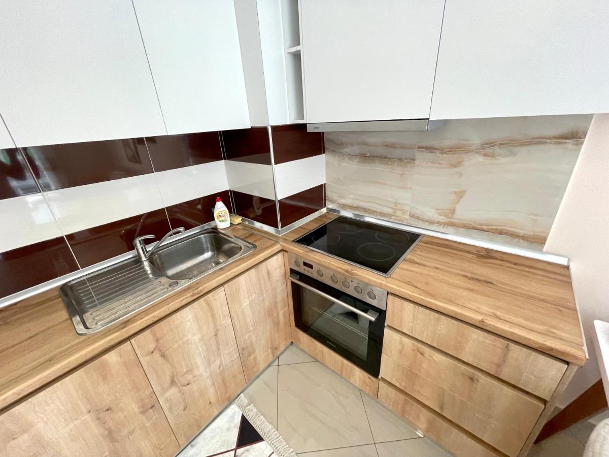 Modern & Cozy Apartment Tirana Eksteriør billede